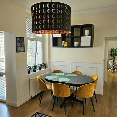 Przy Starowce- Old Town Apartment *